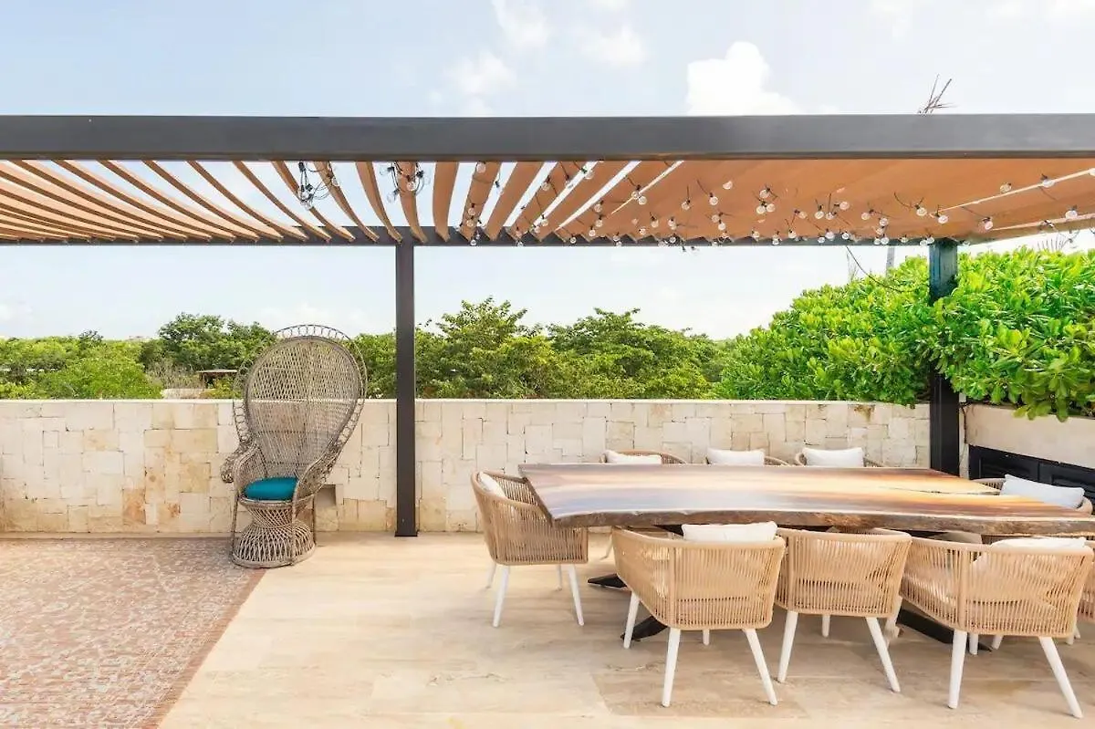 Focus La Veleta Nature Haven Tulum